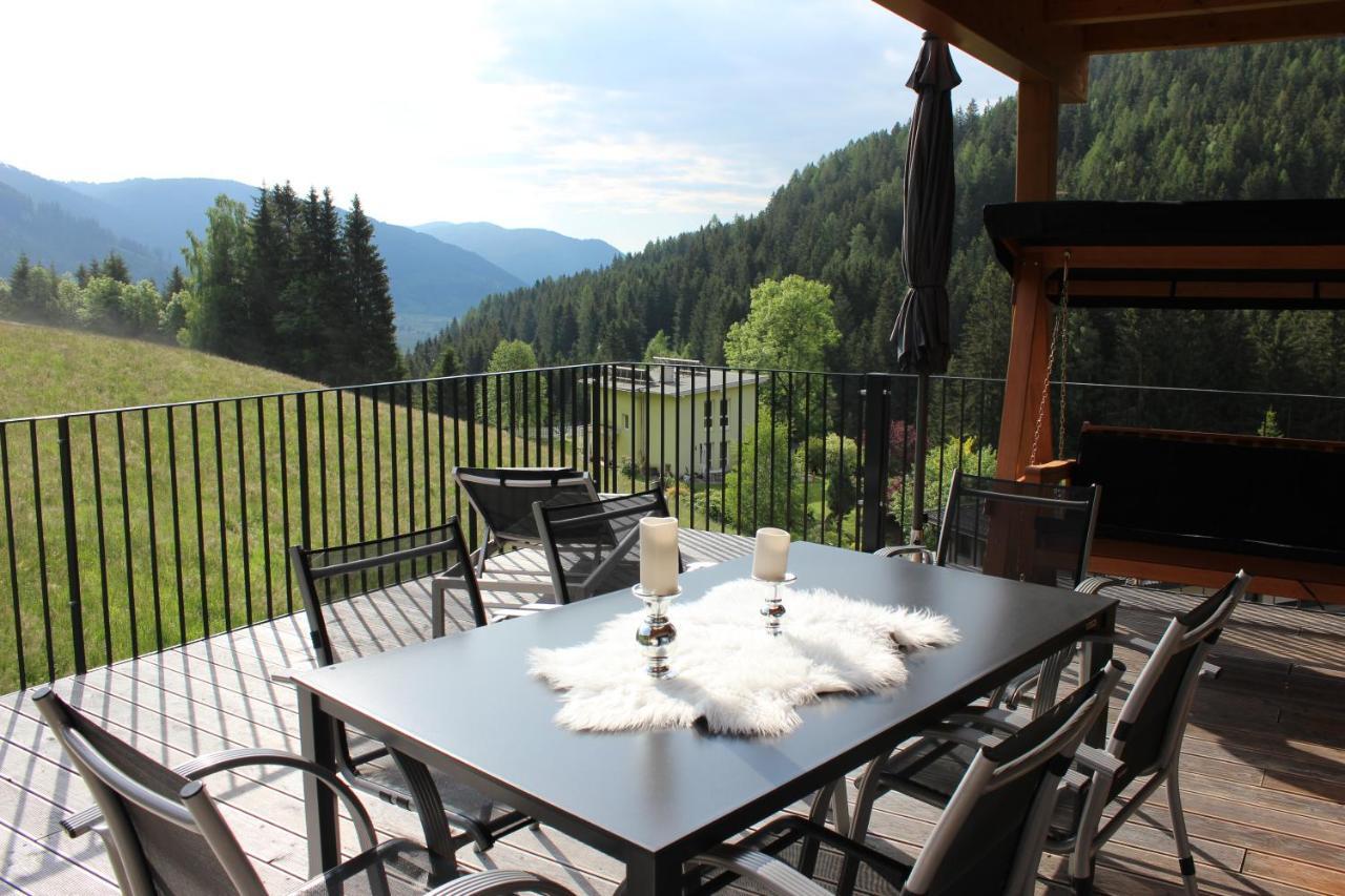 Penthouse Skyview Im Natur-Erlebnispark Bad Kleinkirchheim Patergassen Bagian luar foto