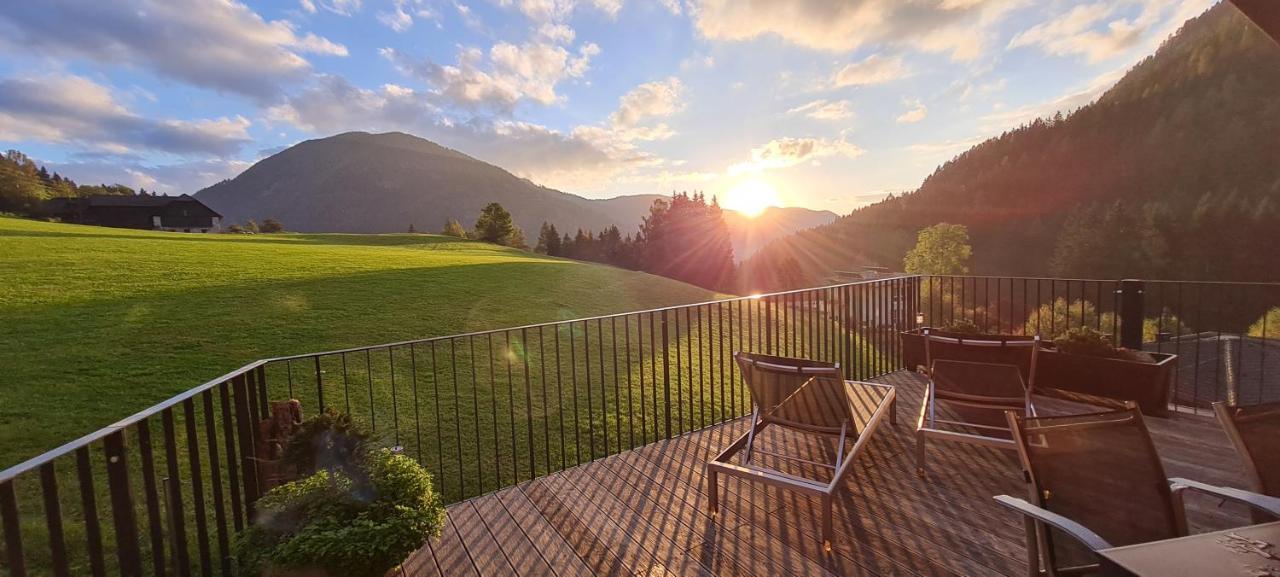 Penthouse Skyview Im Natur-Erlebnispark Bad Kleinkirchheim Patergassen Bagian luar foto