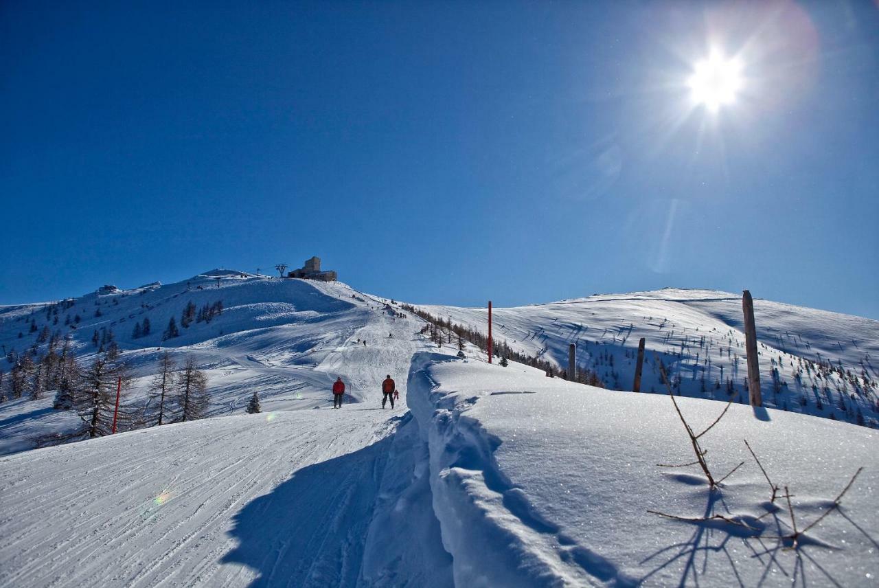 Penthouse Skyview Im Natur-Erlebnispark Bad Kleinkirchheim Patergassen Bagian luar foto